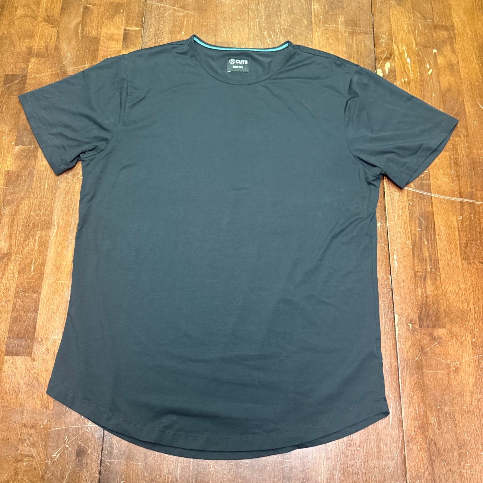 Cuts Clothing Curve-Hem TShirt Men XL Black Blue Grey 3 Pack Bundle Short Sleeve gallery