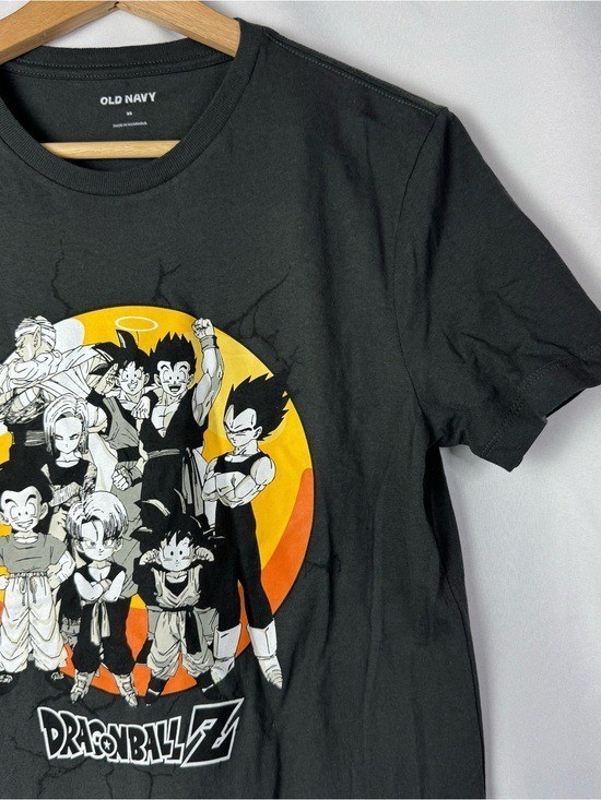 Old Navy X Dragon Ball Z Dark Gray Yellow Graphic Short Sleeve T-Shirt XS gallery