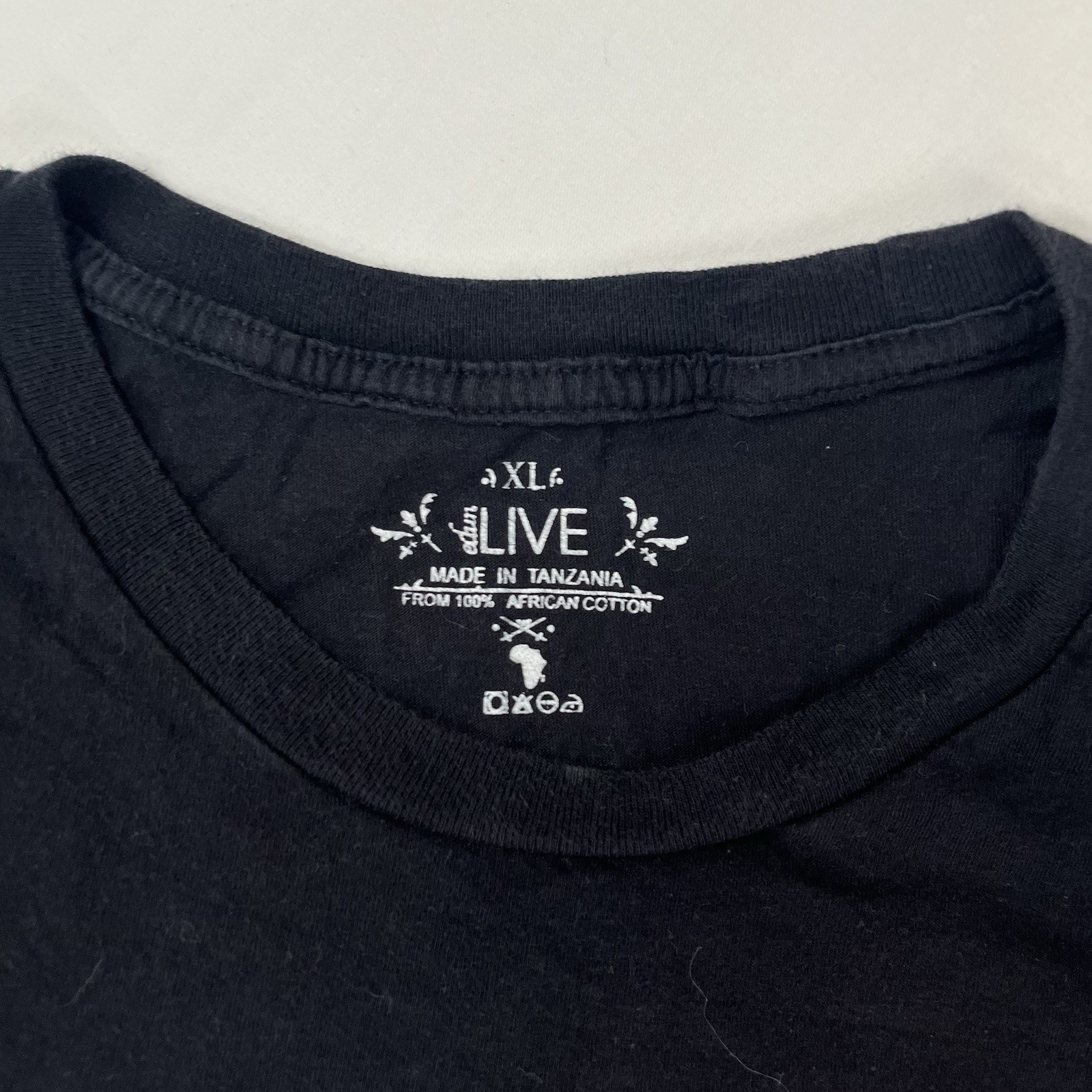 JAY-Z Home and Home Yankee Stadium Concert T-shirt 2010 Size XL 3 Red Stripes gallery