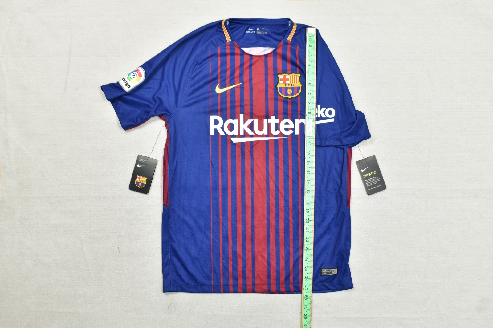Nike FC Barcelona 2017-18 Home Soccer Jersey Rakuten Dri-Fit Men's Size M NEW gallery