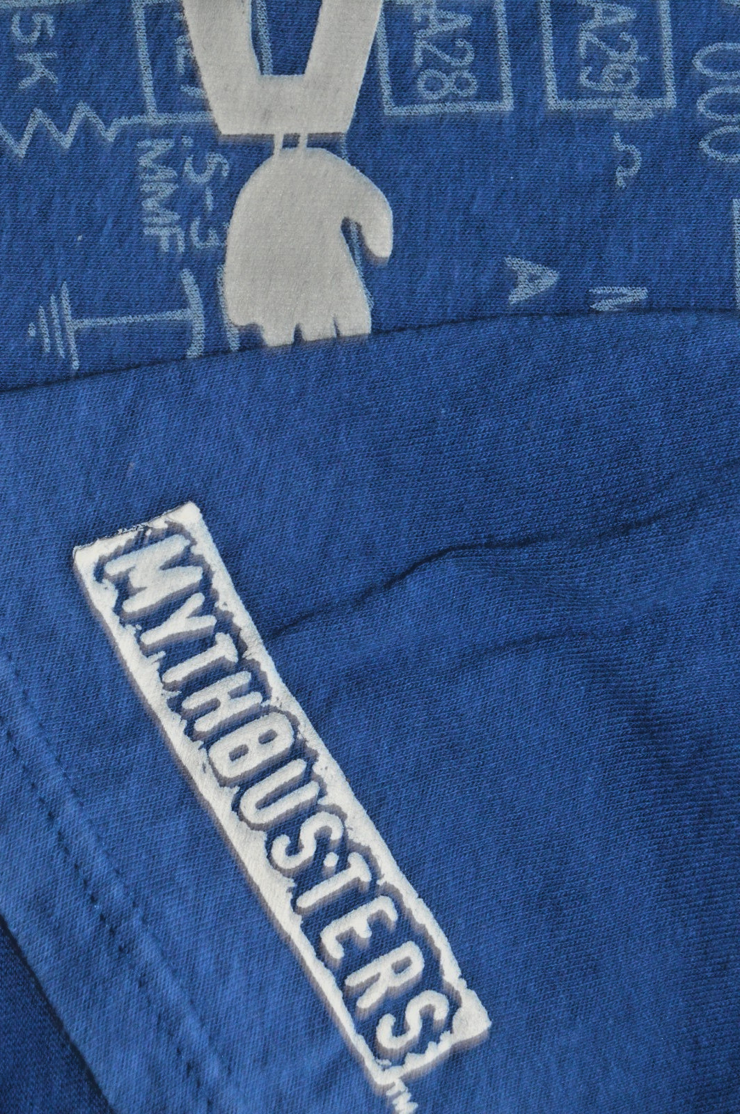 Mythbusters T-Shirt Men's Sz L All Over Print Discovery Channel 2011 Tee gallery