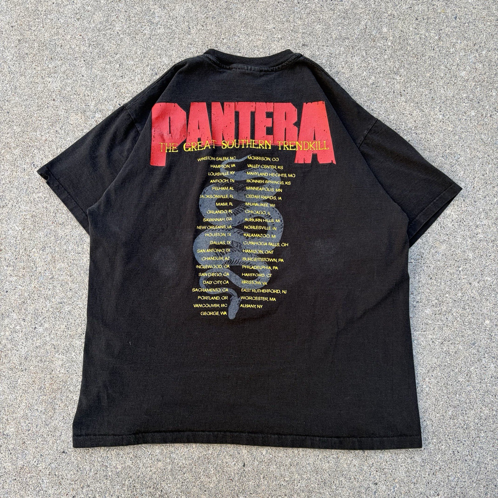 Vintage 90s Pantera The Great Southern Trendkill Winterland Licensed XL TShirt gallery