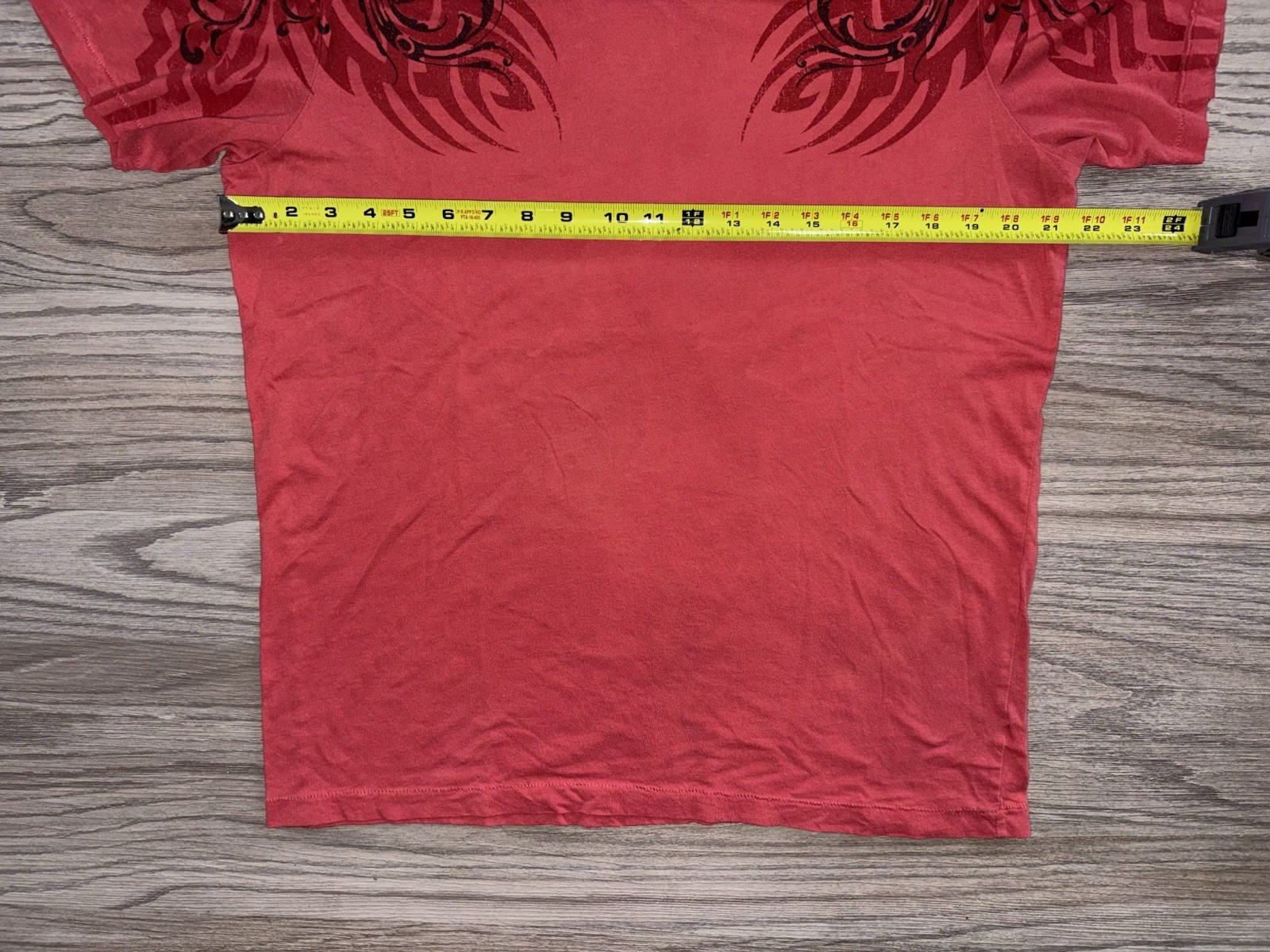 Vintage Guess Tribal Tattoo T-Shirt Mens (L) Affliction Goth Grunge Y2K Punk gallery