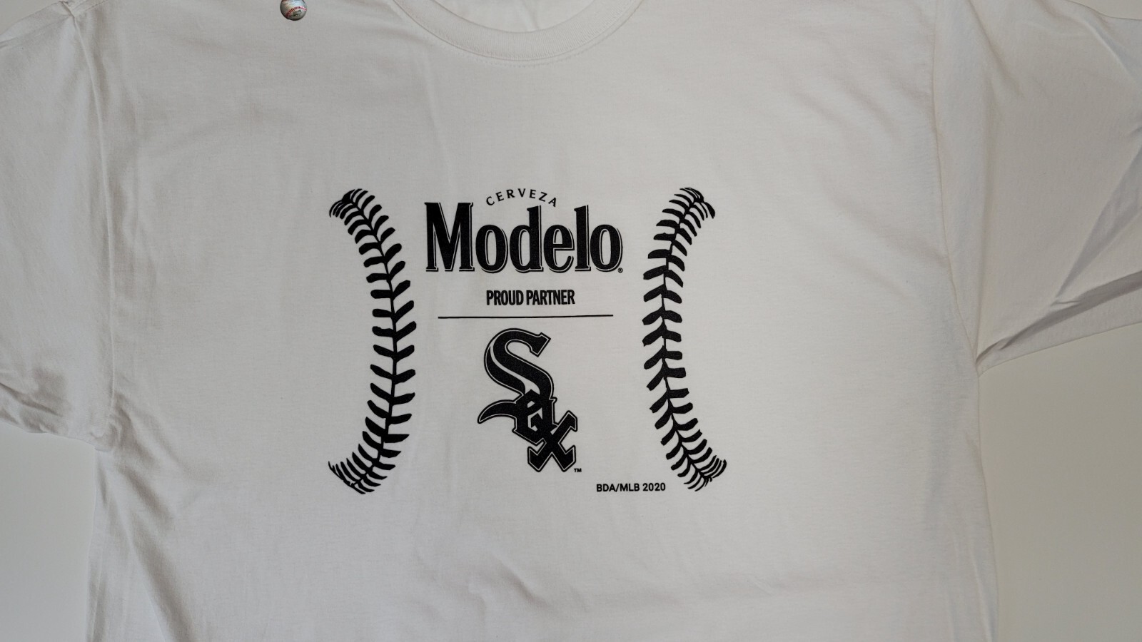 Cerveza Modelo Beer White Sox Baseball Promotional T-Shirt gallery