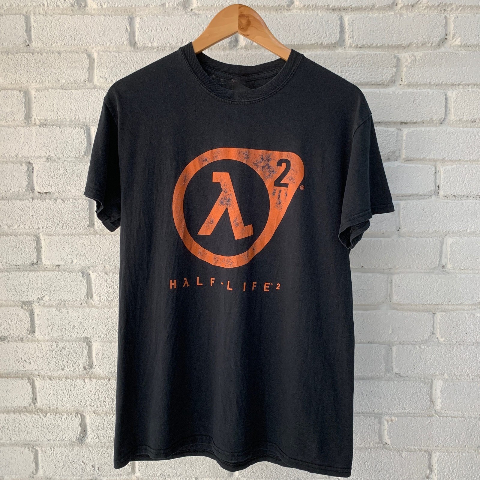 HALF LIFE 2 PROMO RETRO LOGO GRAPHIC UNISEX T-SHIRT S-5XL gallery