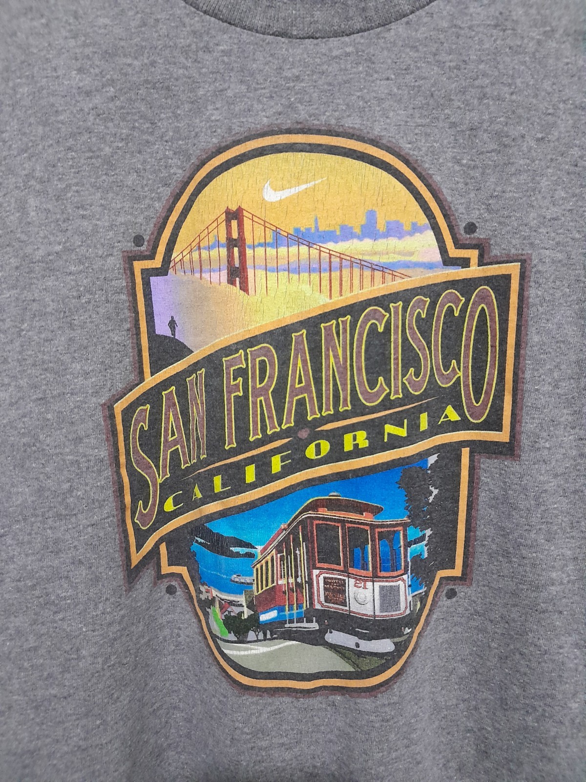 The Nike Tee Siegel San Francisco California Graphic T-Shirt Men's gallery