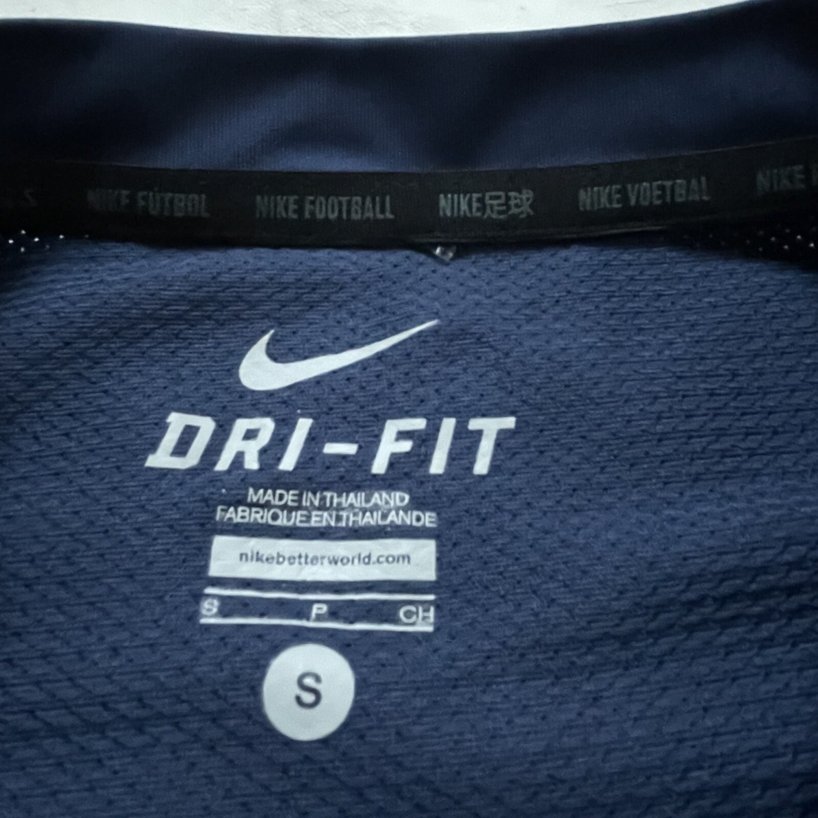 Nike USA Soccer Training Jersey Sz Small Chevron Blue Excellent Condition gallery