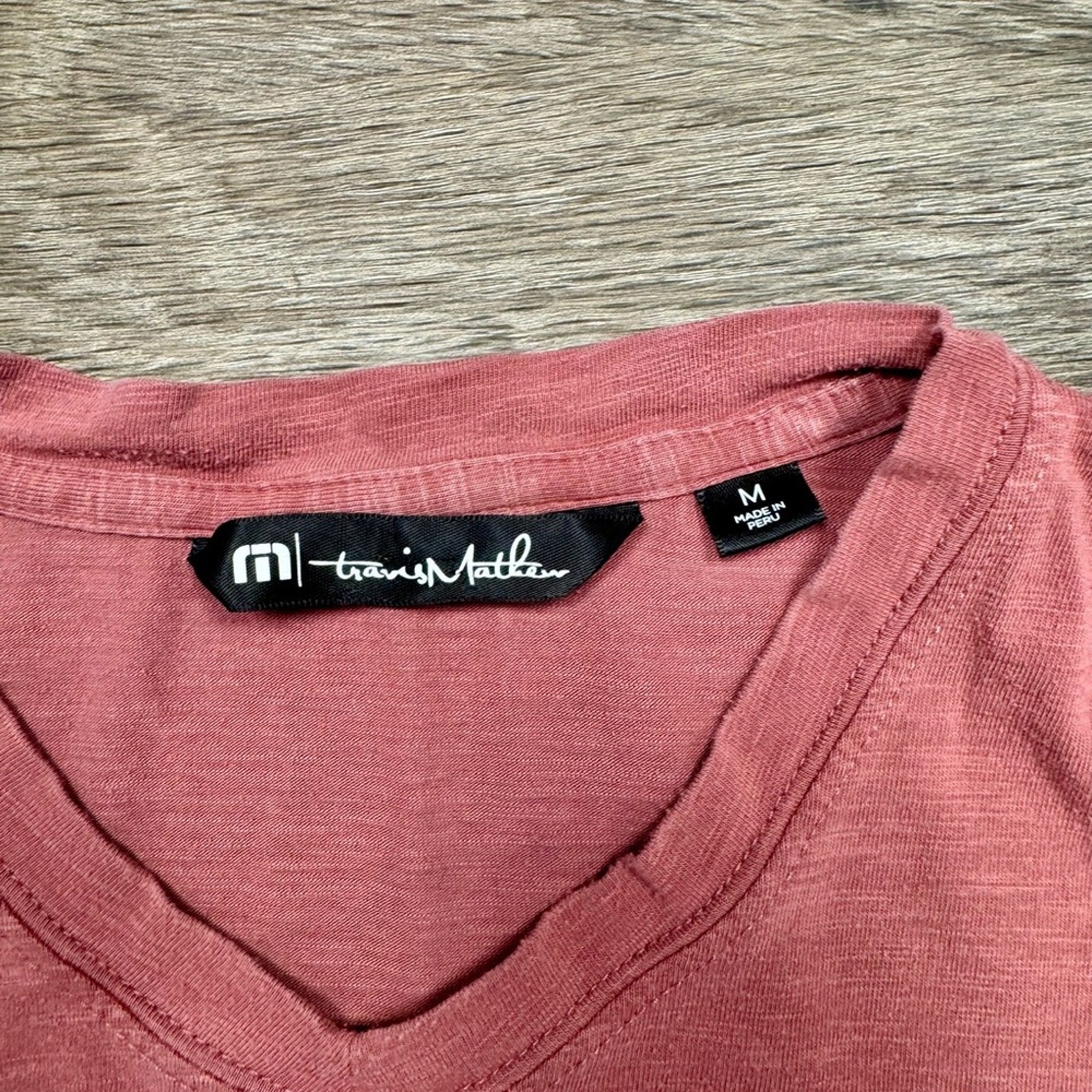 TravisMathew Heathered Coral V-Neck T-Shirt | Men’s Medium | Casual Basic gallery