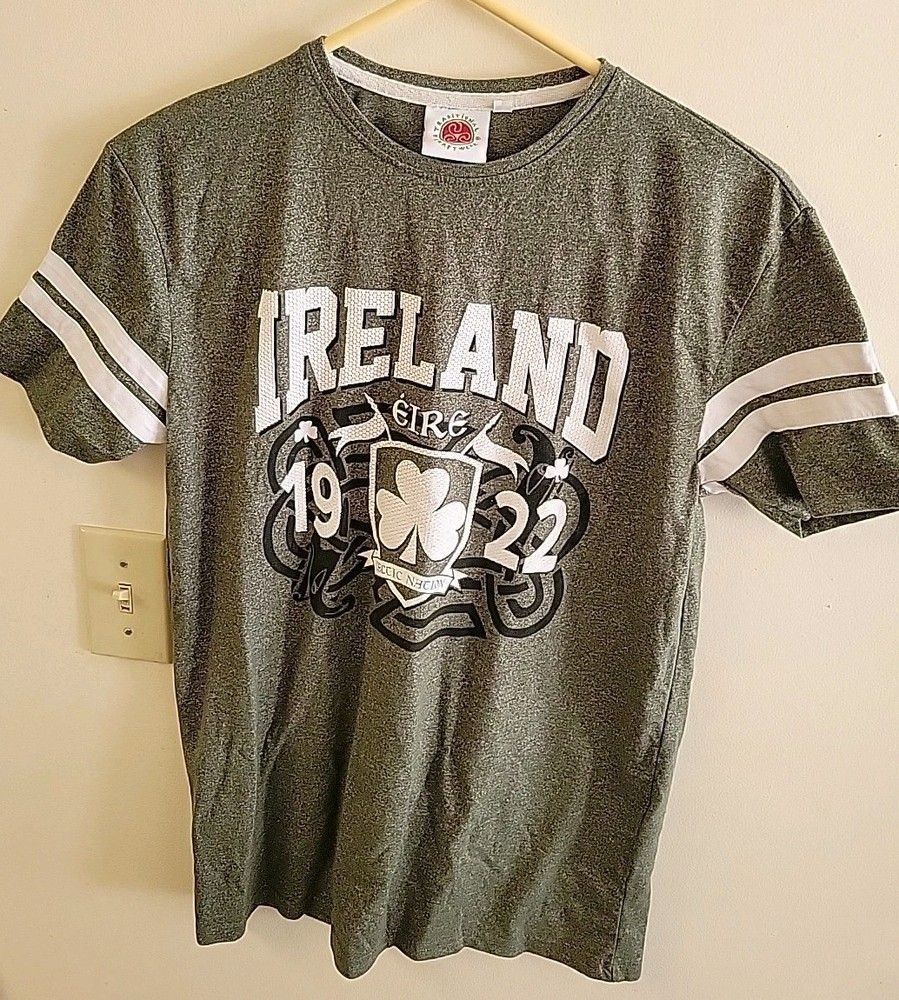 Traditional Craft Ireland Eire Ire Celtic Nation 1922 T-Shirt Size Small