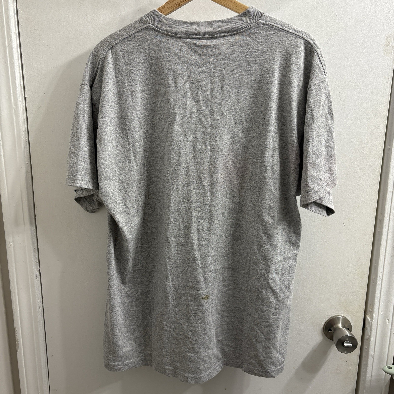 Funny Most Wanted Animal Tshirt Mens Large Quality Classics Tag Gray Graphic gallery