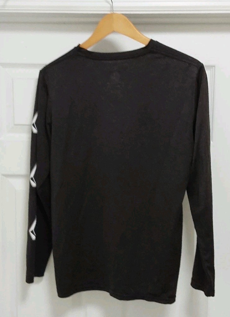 Volcom T-Shirt Men's Small Black Long Sleeve Anti-UV UPF 30+ Outdoor Beach Pool gallery
