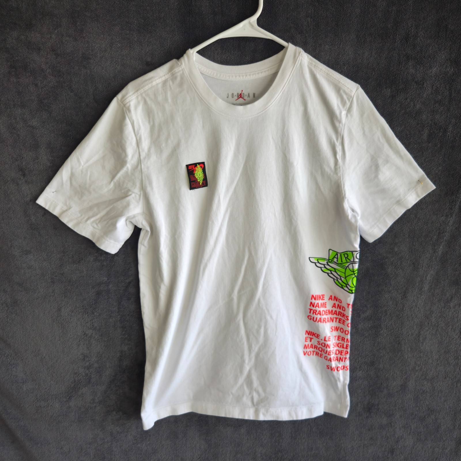 Nike Air Jordan Shirt Men Medium White Graphic Short Sleeve Crew Neck Tee