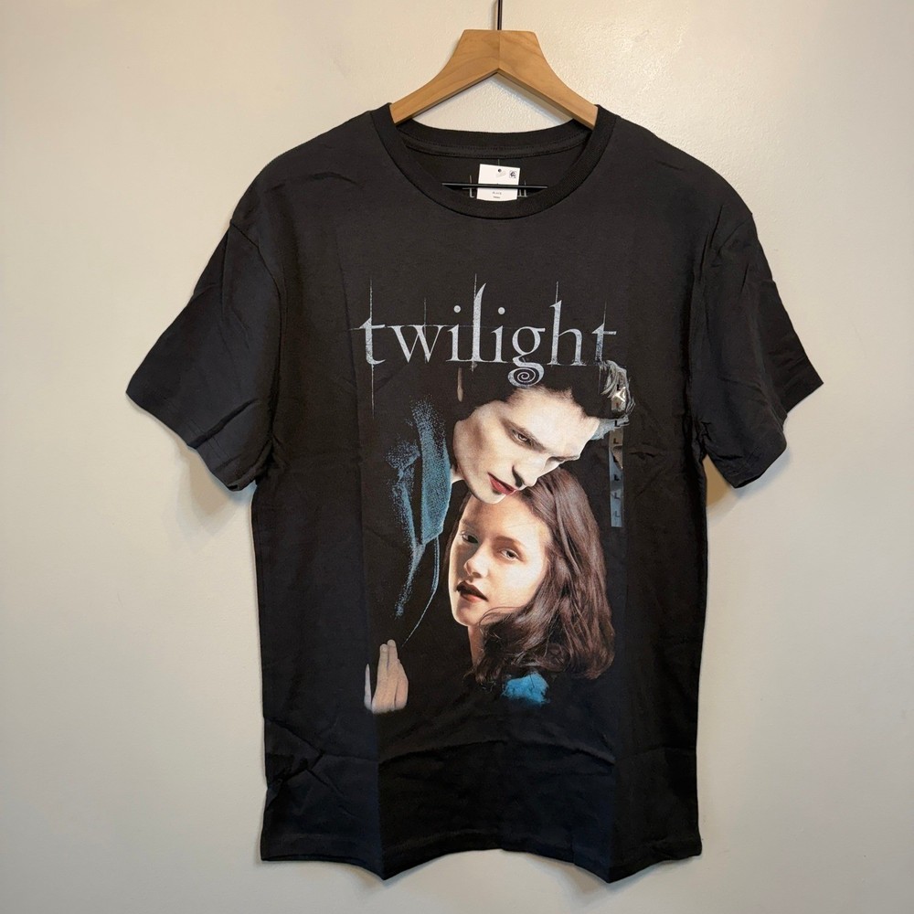 Twilight Saga Edward Bella Short Sleeve Graphic T-Shirt Black Size Large NEW