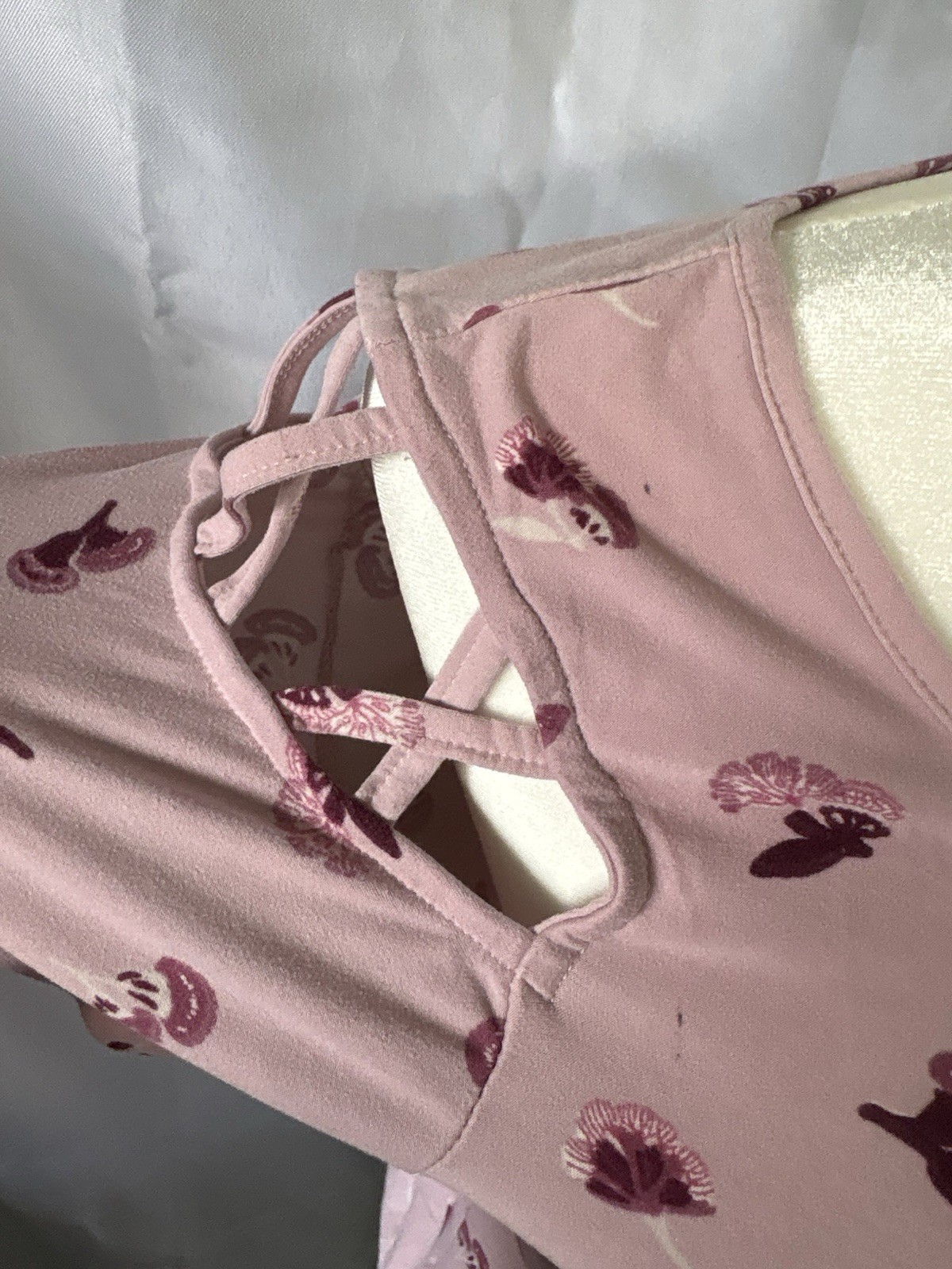 Pink Rose Floral Cold Shoulder Top Size S Lattice Sleeve Pink Mauve Small Boho gallery