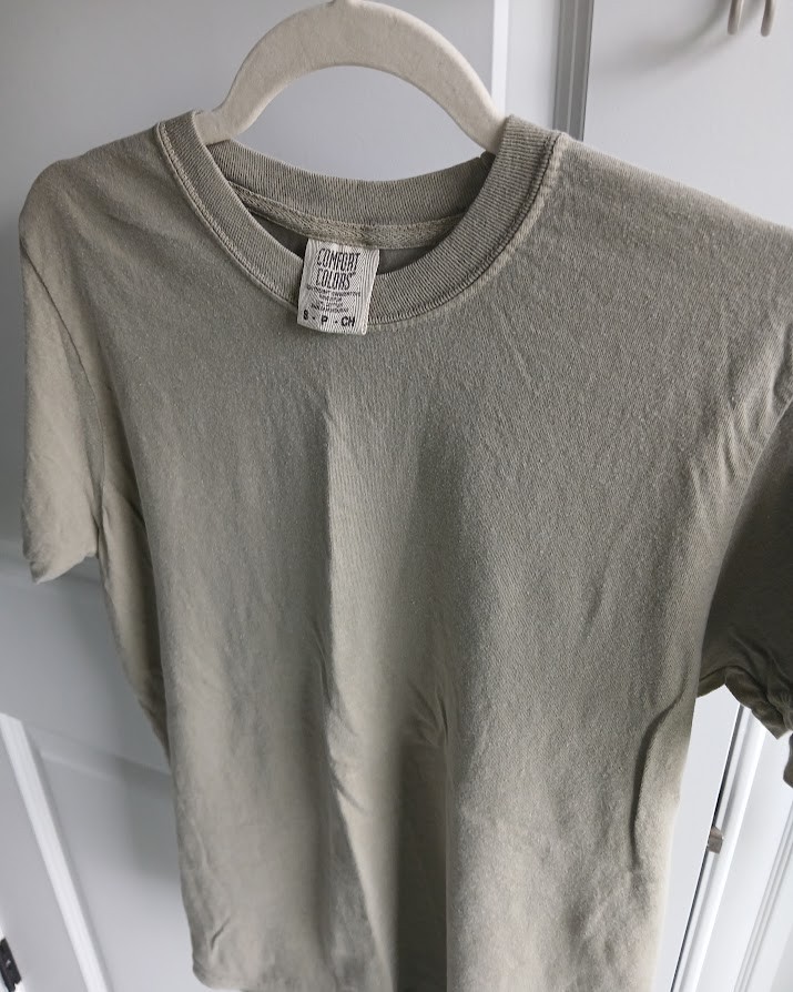 Comfort Colors Blank T-Shirt in Khaki - 10 SHIRTS - VARIOUS SIZES - S, M, L, XL gallery