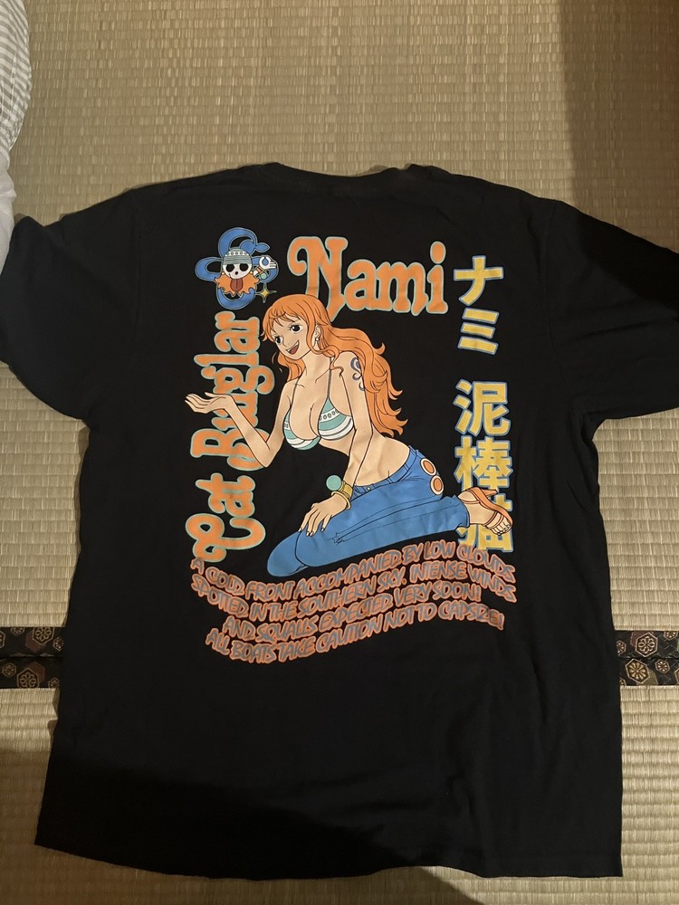 EXCELLENT CONDITION Nami One Piece Shirt Ripple Junction T-Shirt Men’s Medium