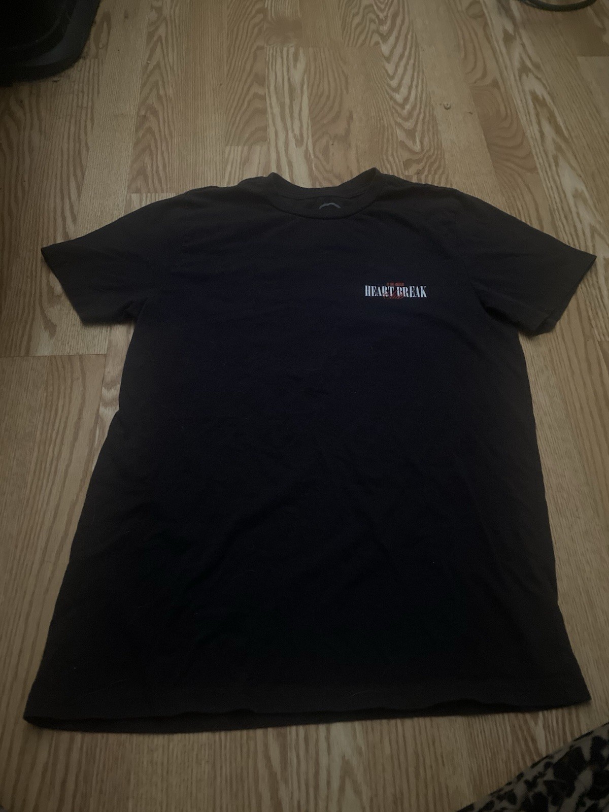 CLOSET CLEANOUT MAINLY A WOMENS MEDIUM gallery