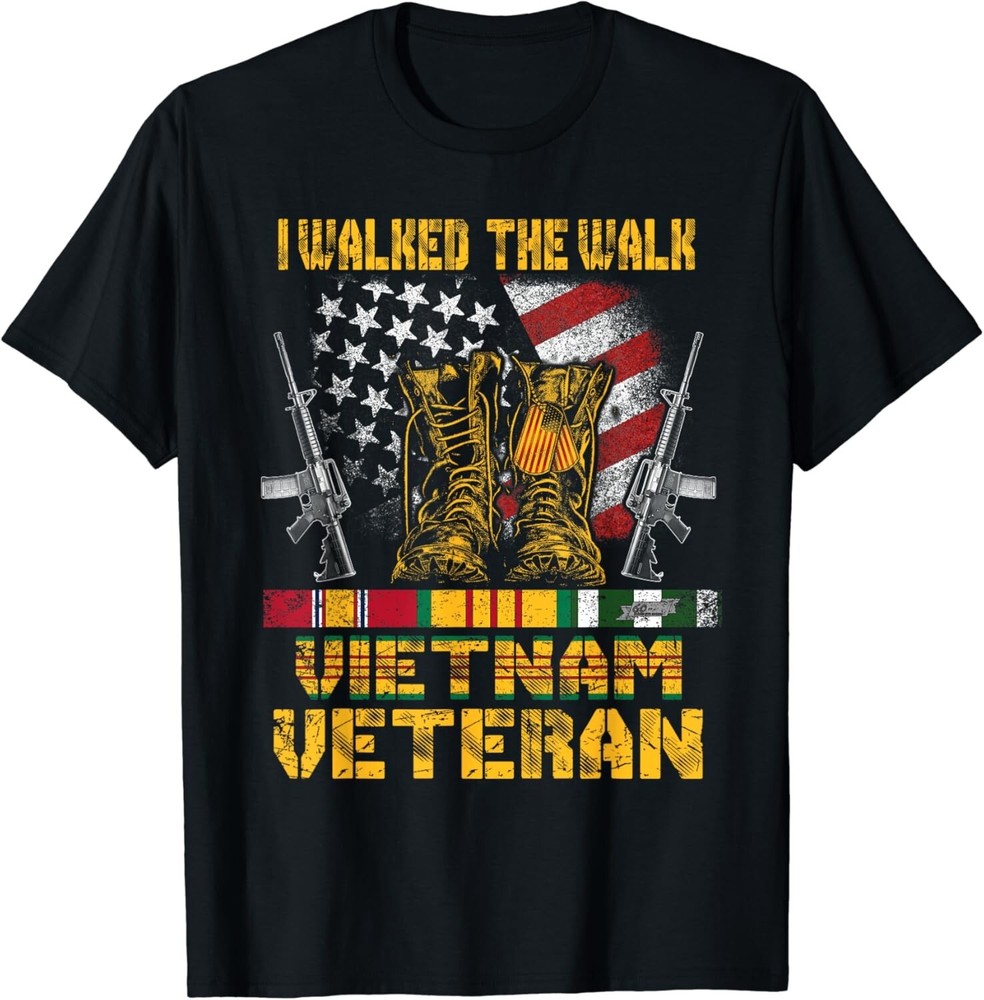 Vietnam Veteran With US Flag With Combat Boots Patriotic Gift Unisex T-Shirt