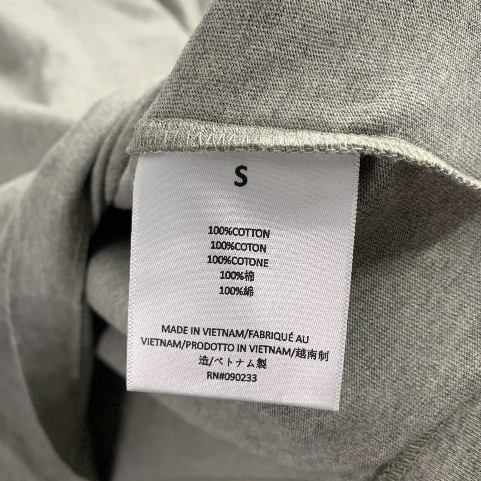 Fear of God Essentials Crewneck Shirt II Mens Small Light Heather Gray Oversized gallery