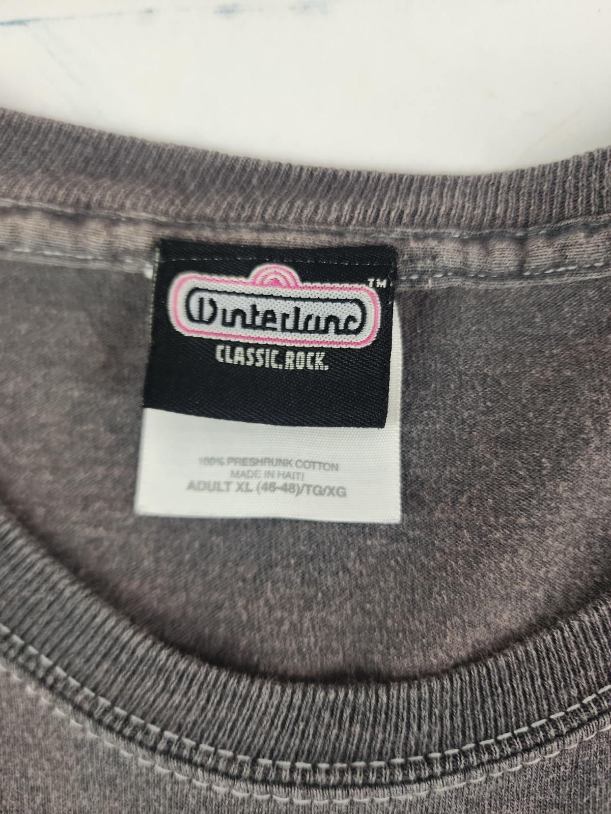 Vintage 90s Winterland Def-Leppard Band Gray Shirt gallery