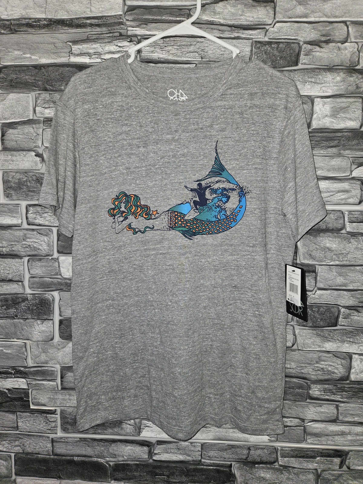 CHASER Shirt Mens Medium Grey Pullover Crew Soft Tee Mermaid Surfer Surfing