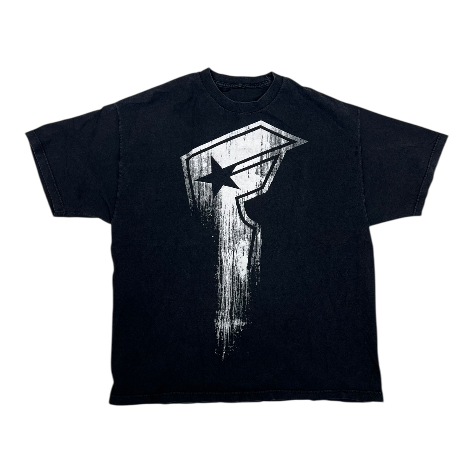 Vintage Famous Stars And Straps T-Shirt Size XL Black Y2K Faded Grunge