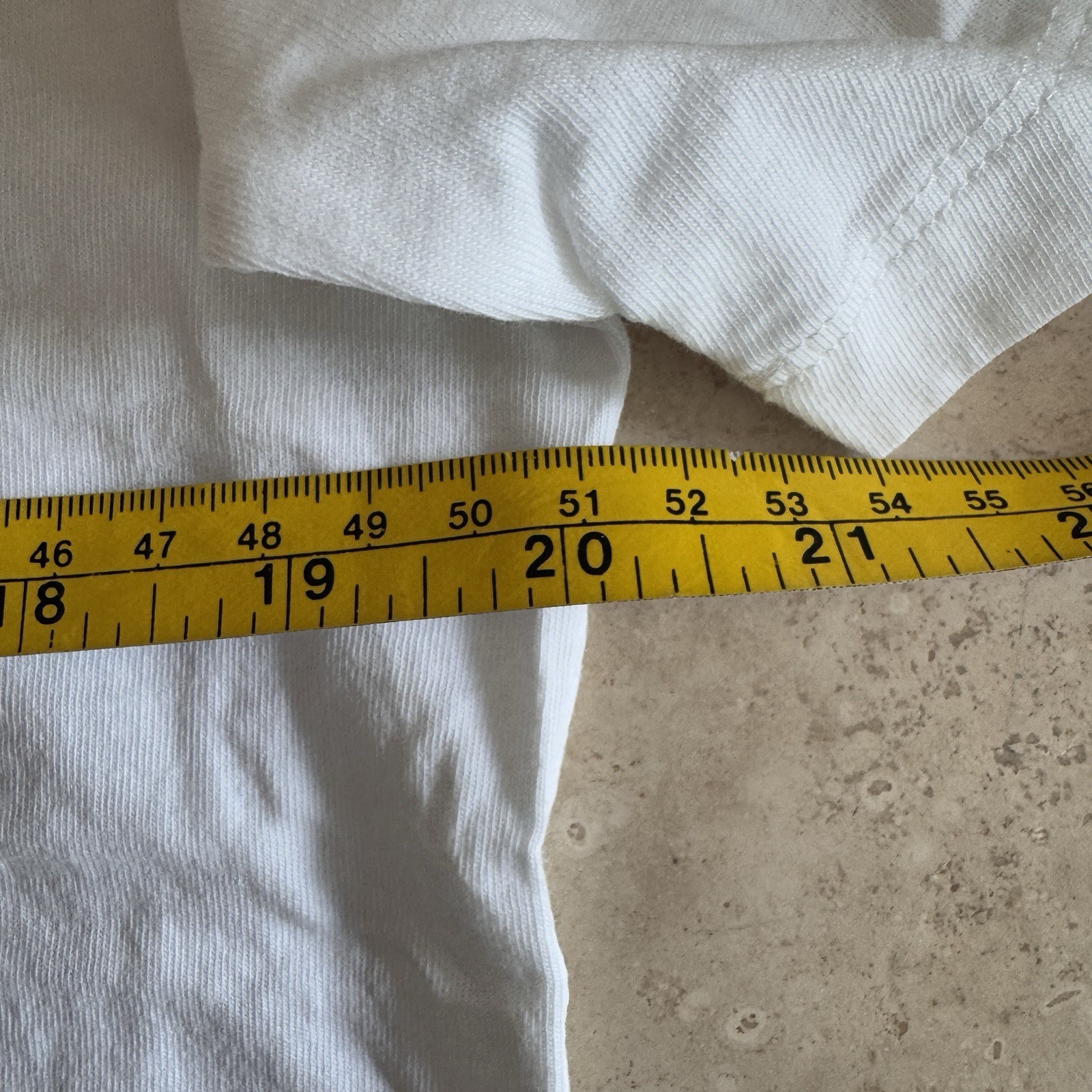 J Crew Tall Broken In Short Sleeve Crew Neck T Shirt Mens Size Medium Tall White gallery