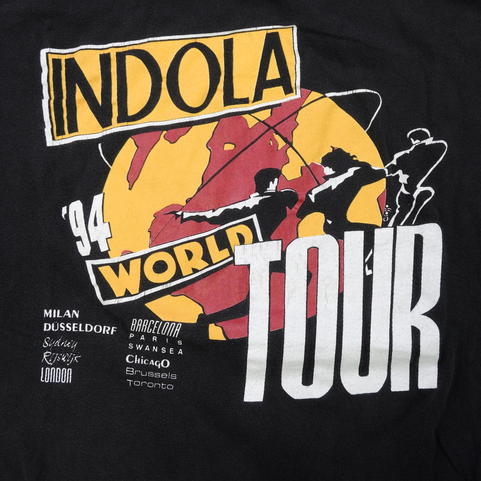 Rare Vintage DIAMOND STAR Indola World Tour 1994 T Shirt 90s Cosmetics Black XL gallery