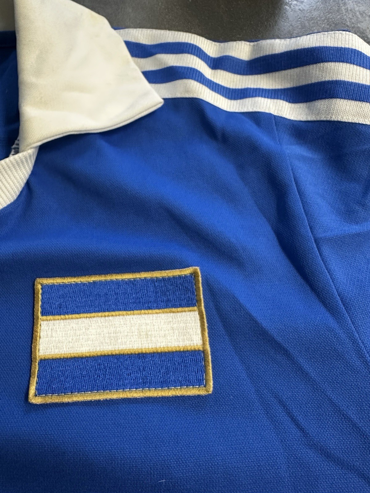 Rare Vintage 2005 Adidas EL SALVADOR Originals Football Polo Shirt Medium Blue gallery