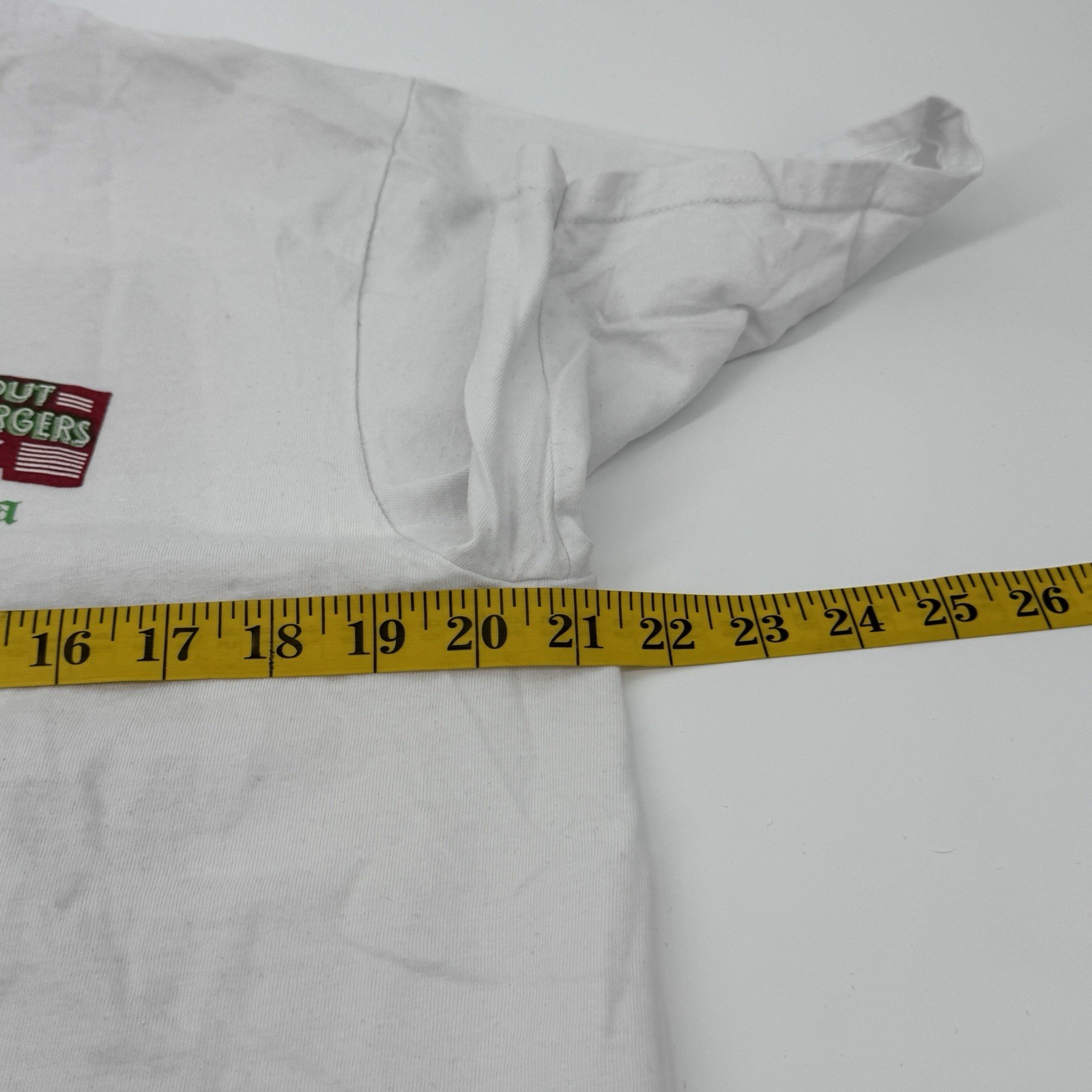 In-N-Out Burger Nevada Neon Graphic T Shirt Men’s Large White Retro Car USA Tee gallery