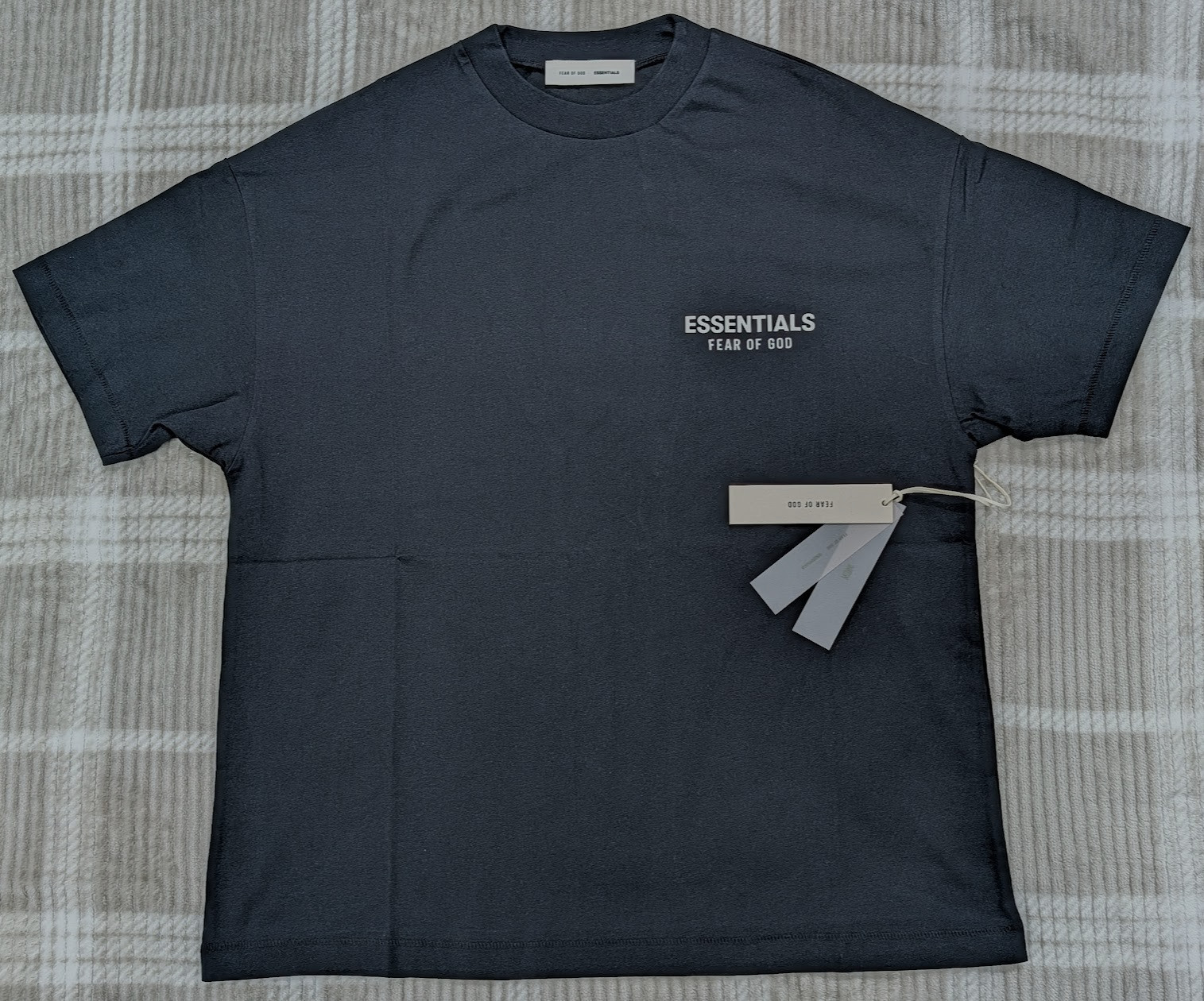 Fear of God Essentials Classic Tee 'Jet Black' M Size Oversized T-Shirt FOG NWT gallery