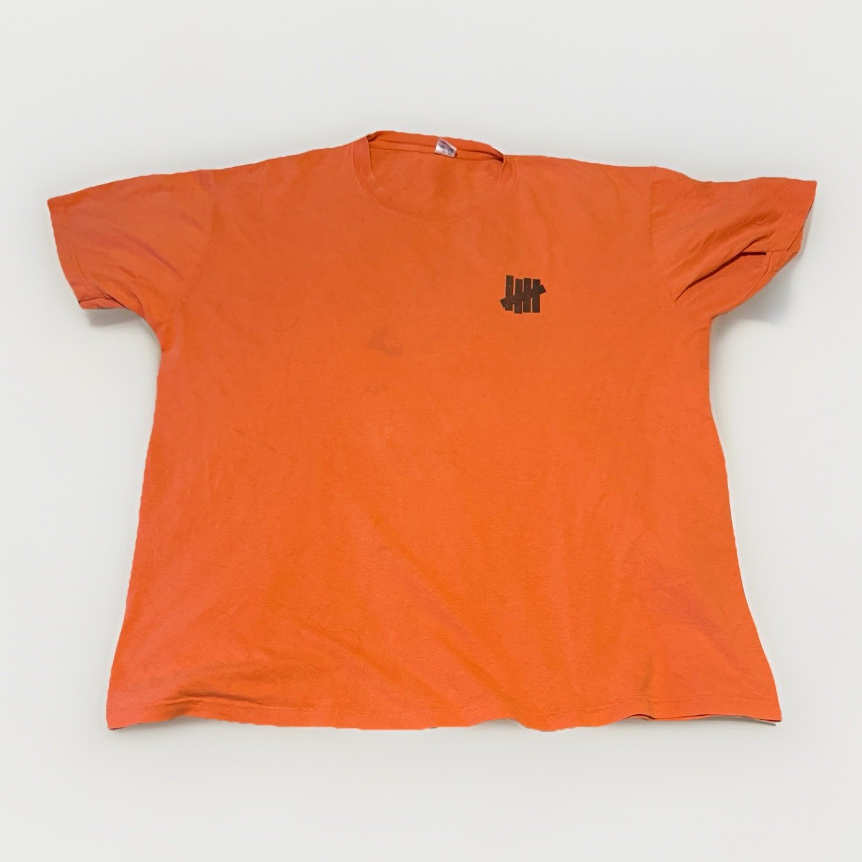 Undefeated T Shirt Men’s X-Large Orange/Peach Double Sided Skater Graphic Tee