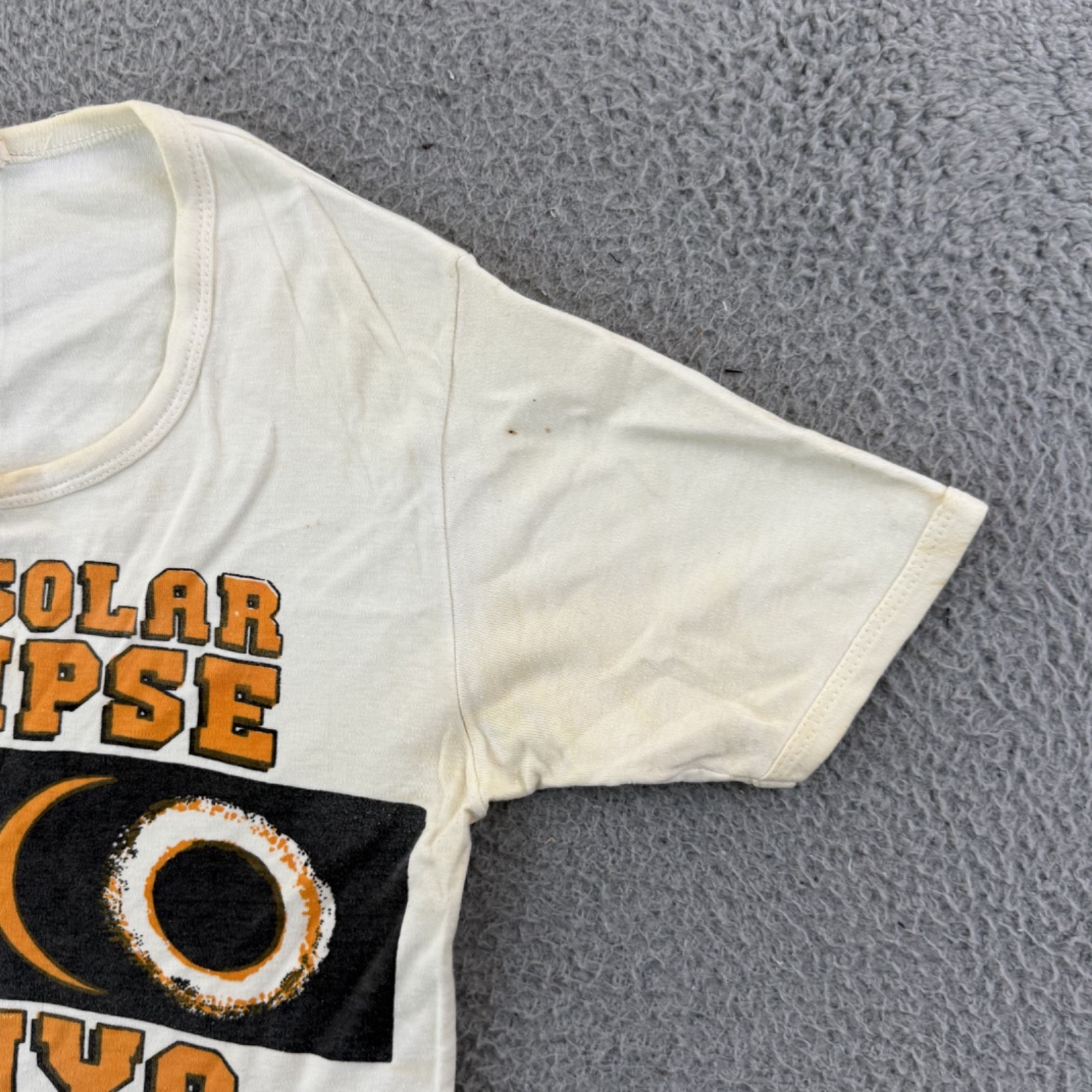 Vintage Kenya Solar Eclipse Shirt Adult Small White Short Sleeve 80s Outdoor USA gallery