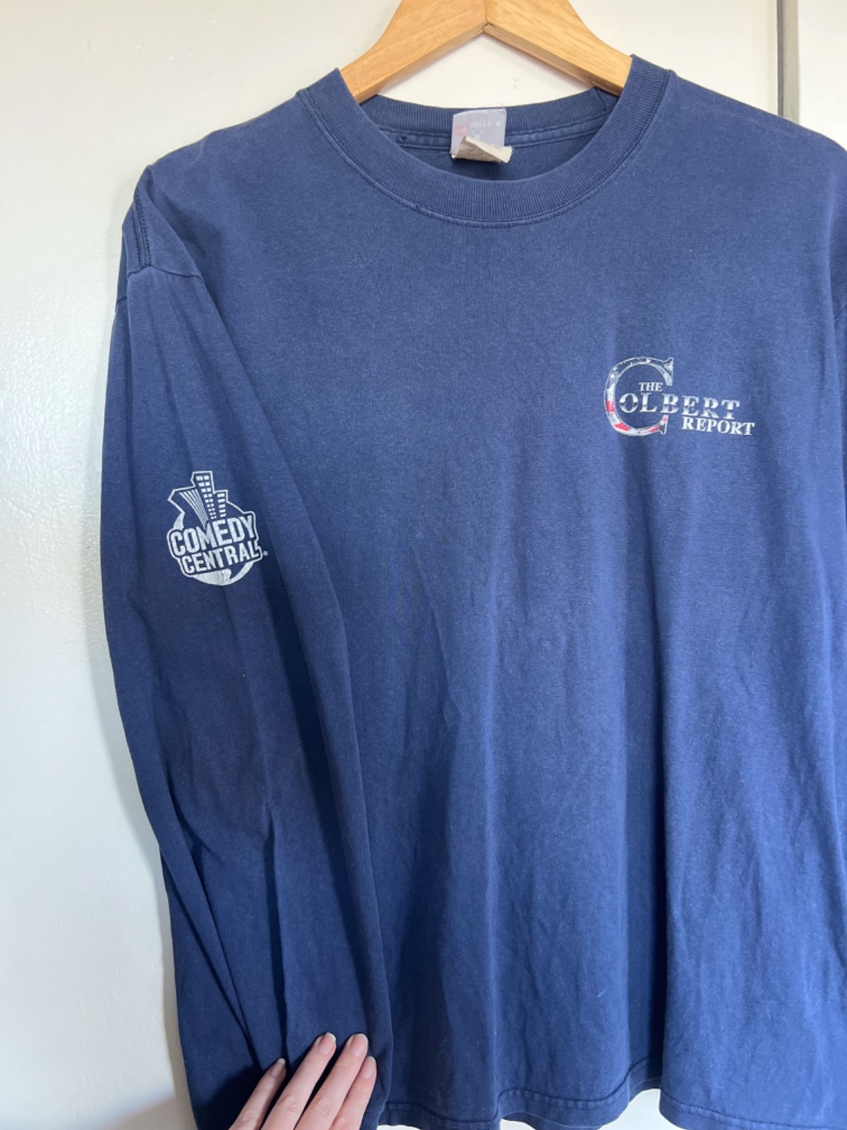 Vintage Authentic Long Sleeved THE COLBERT REPORT - Comedy Central Shirt, Medium gallery