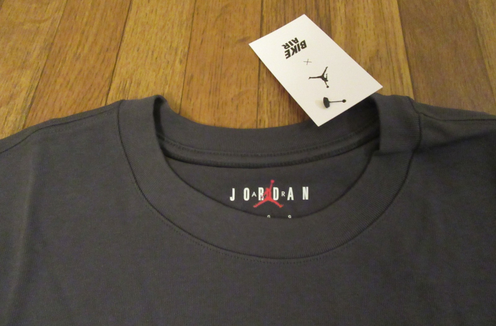 Nike Air Jordan Bike Air Tee T-Shirt Size Large Anthracite IQ8148 060 Brand New gallery
