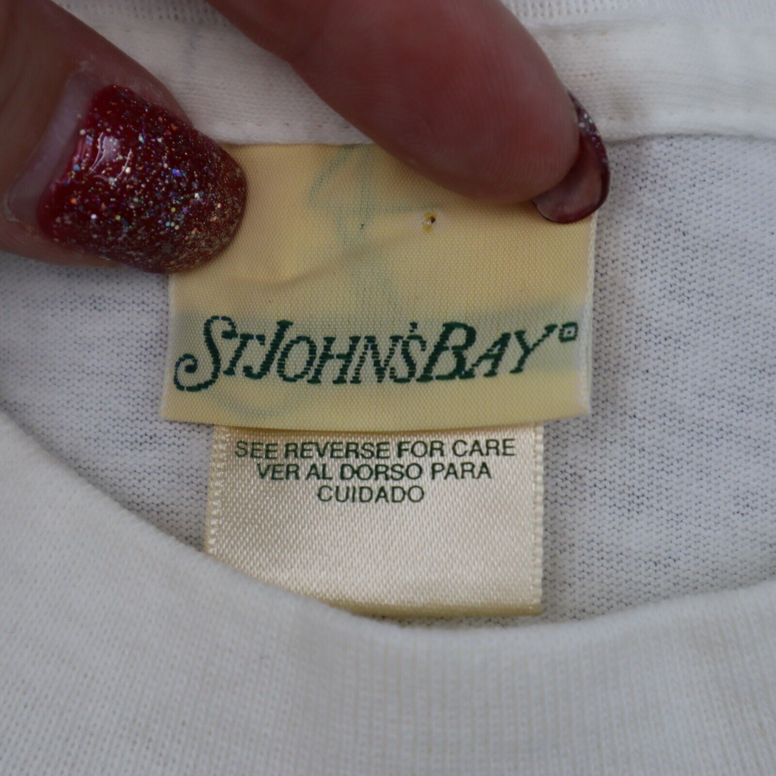 St Johns Bay Shirt Mens XL White Short Sleeve Crew Neck Graphic Print Basic Tee gallery