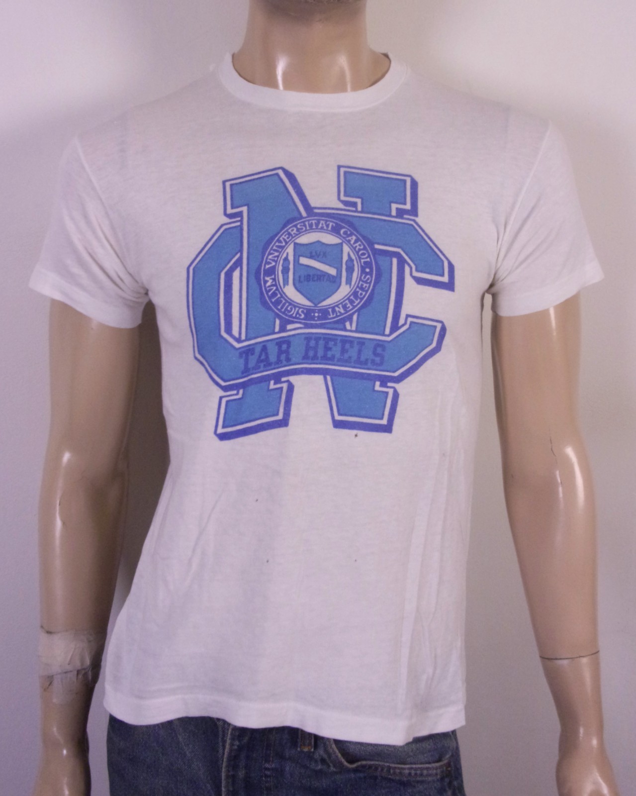 vintage 60s RARE Hanes Tag North Carolina Tar Heels T-Shirt USA NCAA sz M gallery