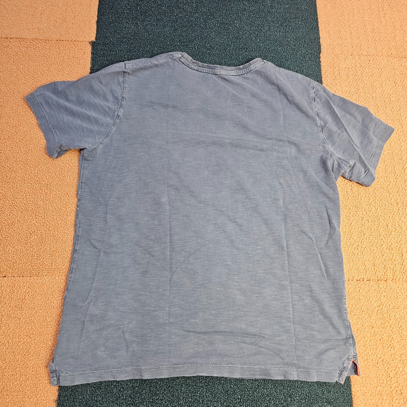 Distressed* Superdry Shirt Medium Pocket Logo T-Shirt Mens Blue V1 gallery