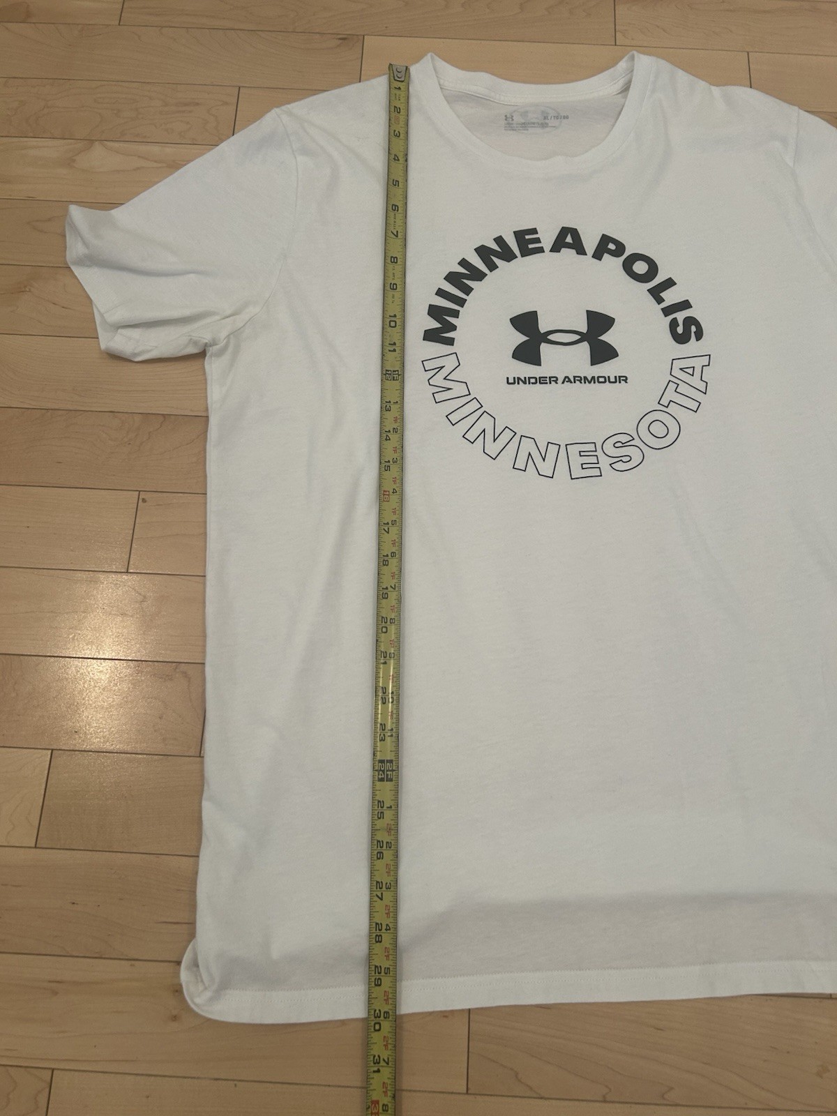 Under Armour White Men’s ’Minneapolis’ T shirt XL gallery