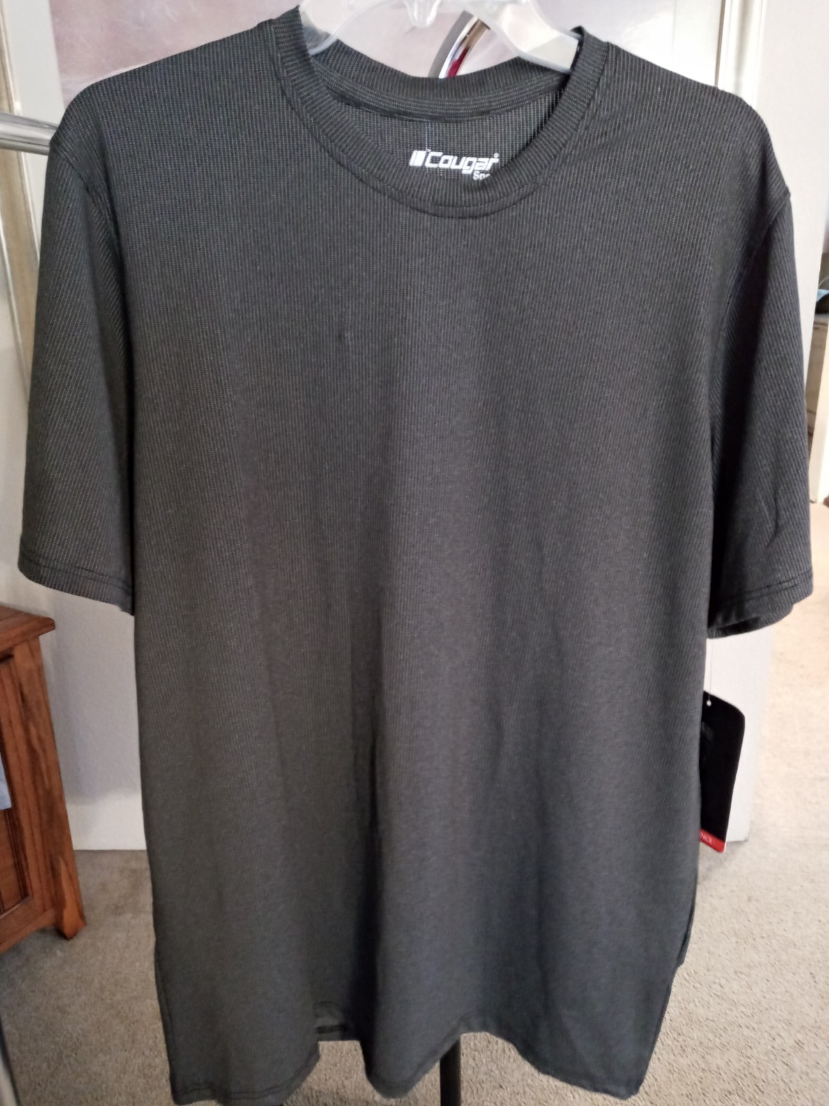 Men’s Size LG Crew Neck T-shirt Short Sleeve Top Dark Gray Casual Active Wear T
