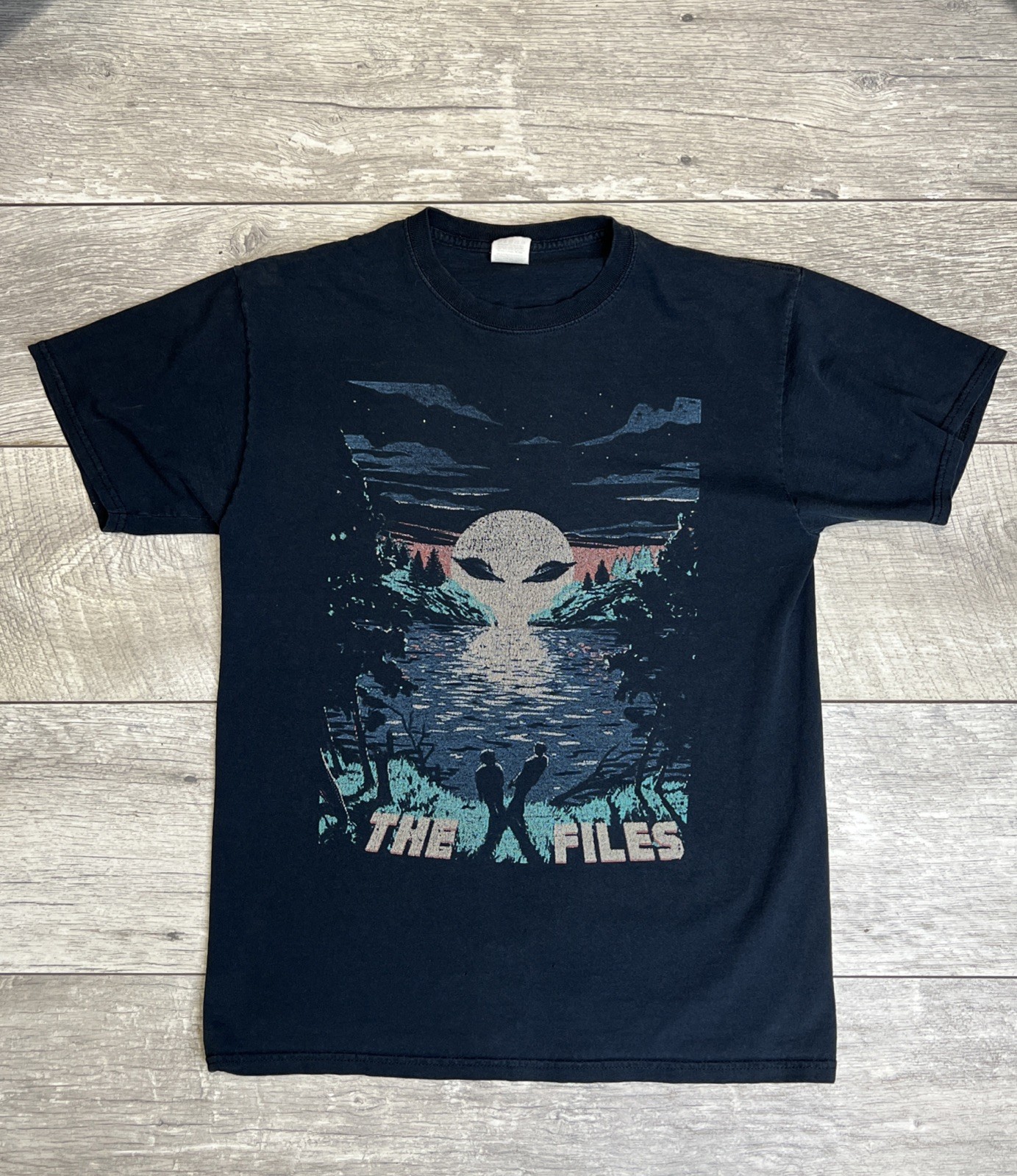 Vintage 90s The X-Files TV Show Promo T-Shirt Aliens UFOs Horror FOX Sz Medium
