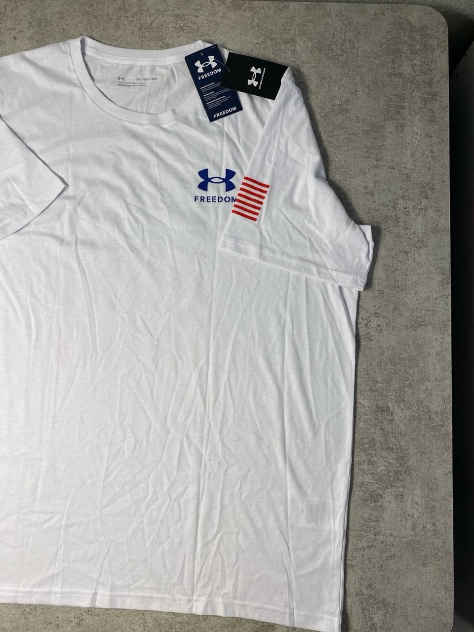 Under Armour Freedom Men’s 2XL White USA Flag Graphic T-Shirt NWT Short Sleeve gallery
