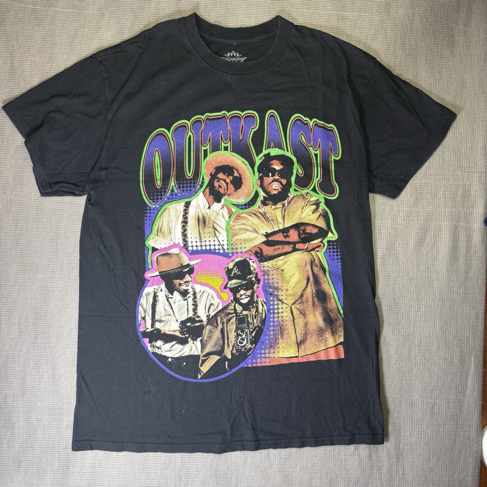 Outkast Shirt Mens Medium Black Crew Neck Short Sleeve Graphic