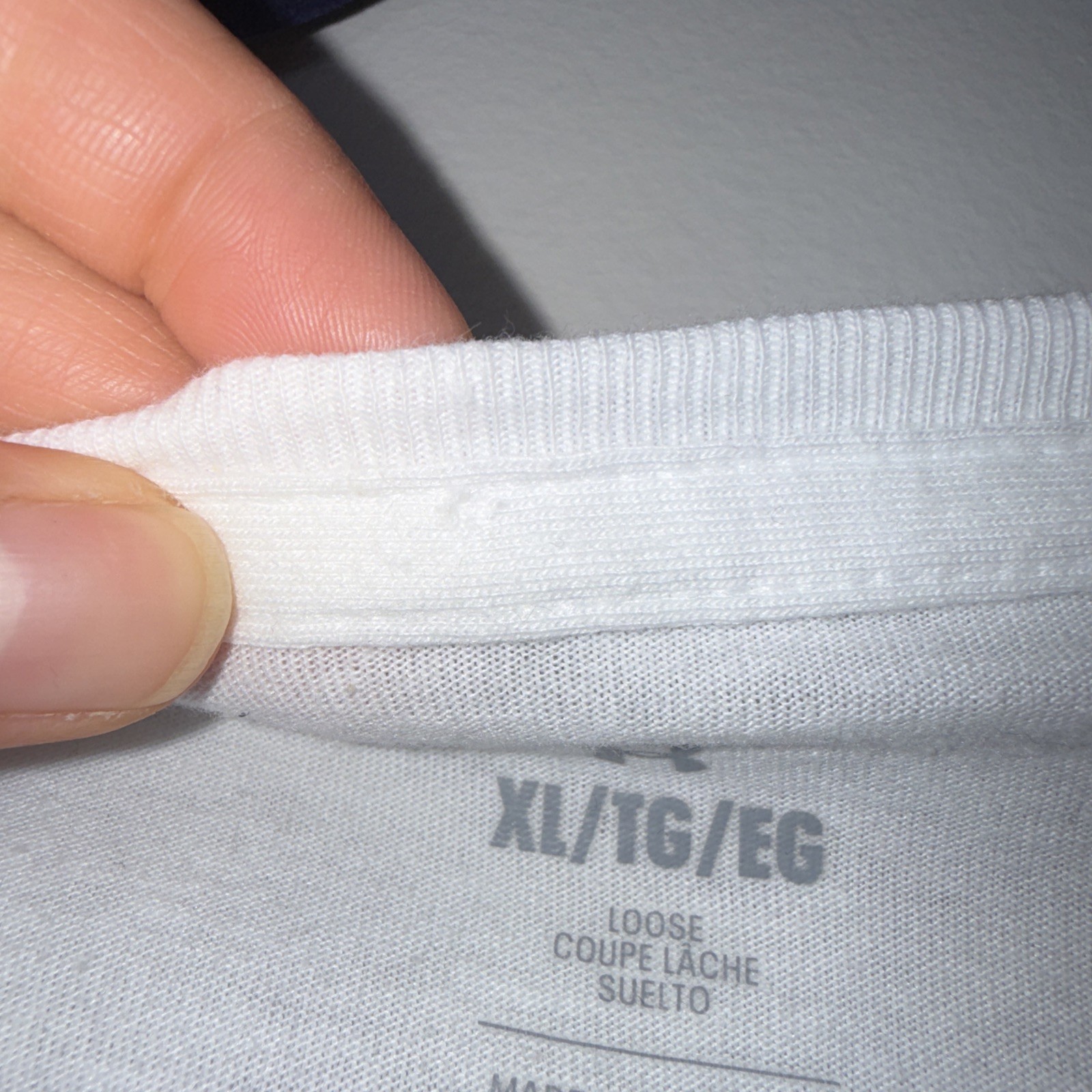 Under Armour Men's Extra Large XL Vintage Type T-Shirt White Loose Fit NWT gallery