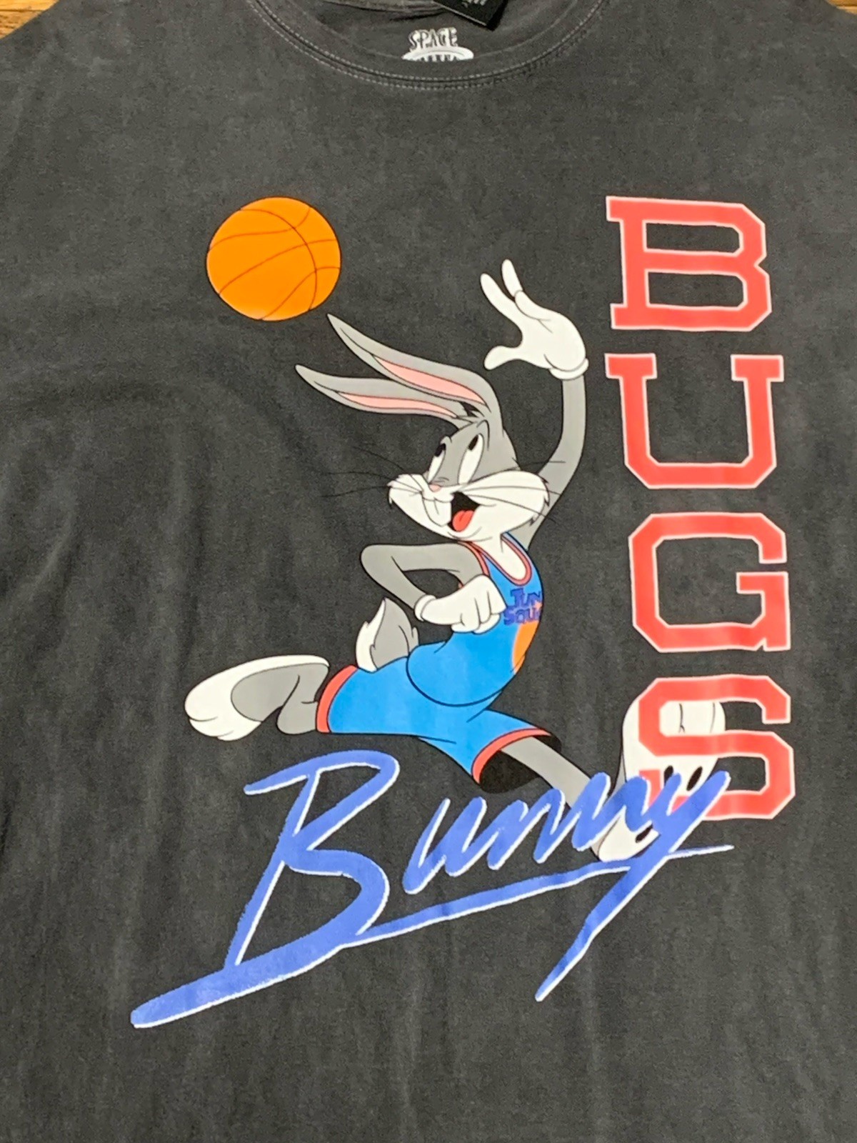 New Men’s Bugs Bunny Space Jam Tune Squad Basketball Gray T- Shirt Large NWT gallery