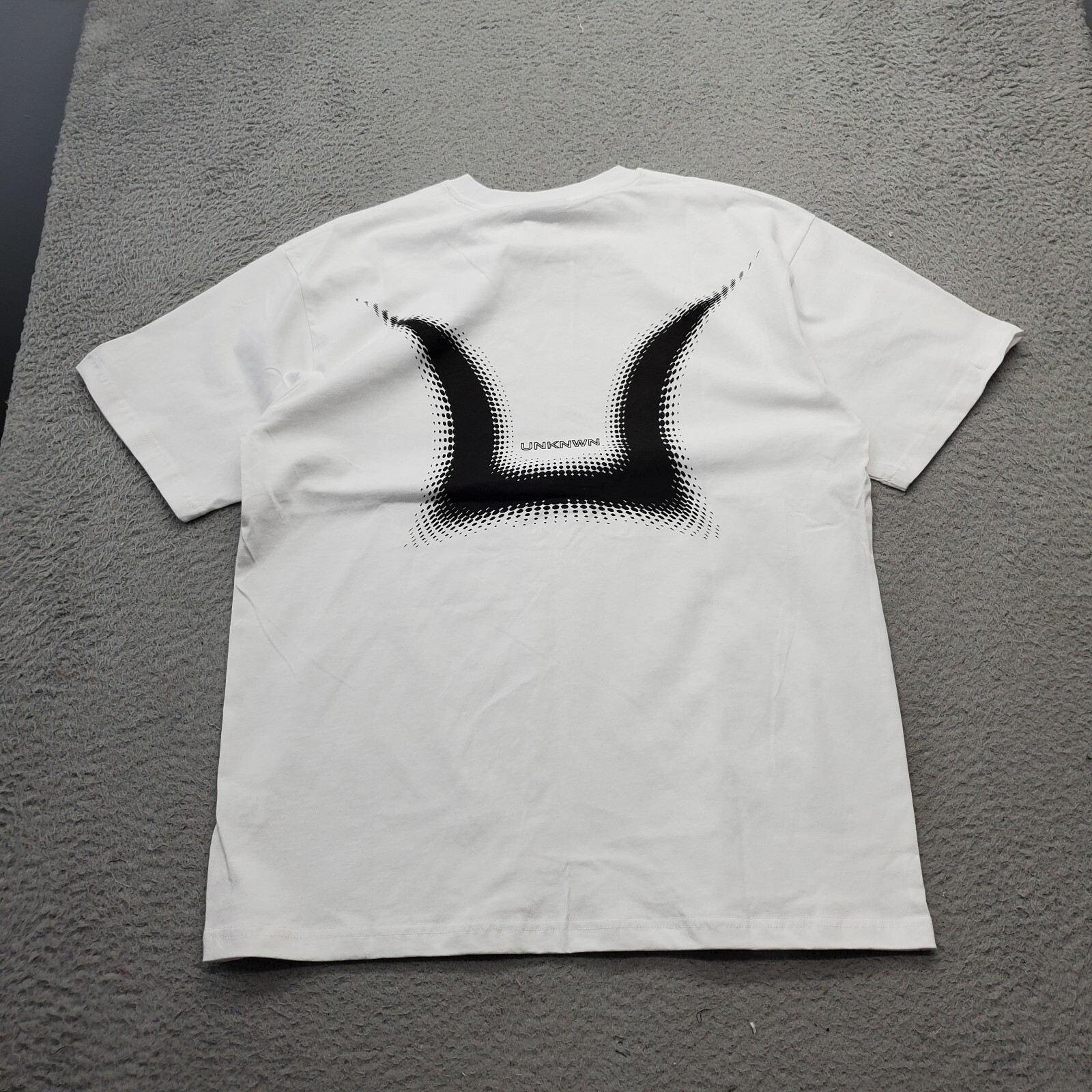 Lot of 2 Unknwn Tee Shirt Men L Multi Short Sleeve Breathable Crew Neck Pullover gallery