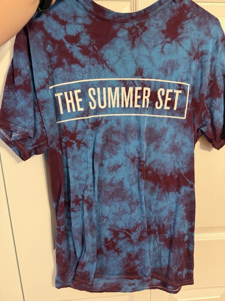 Gildan Heavy Cotton Tie-Dye Graphic Tee Blue “The Summer Set” M