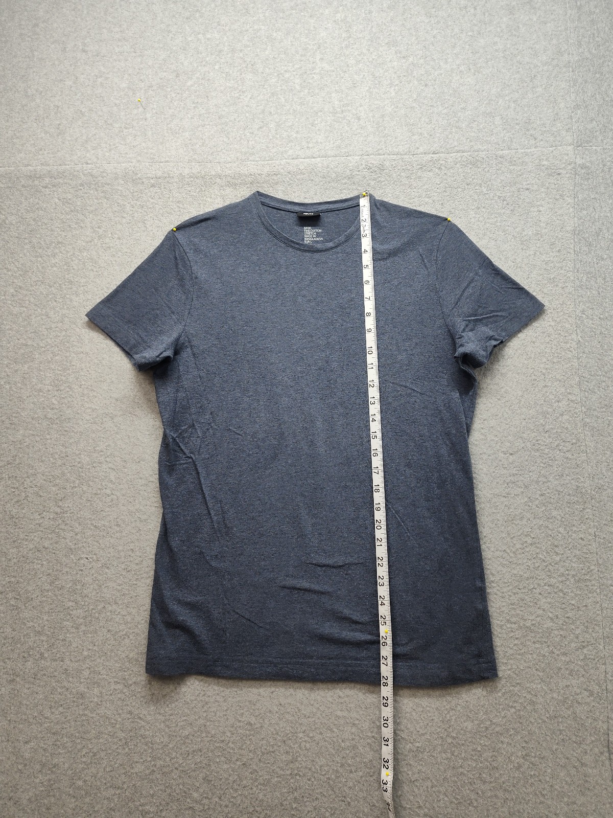 H&M Men Shirt L Gray Crew Neck Short Sleeve Flat Front Stretch Pullover Tee gallery
