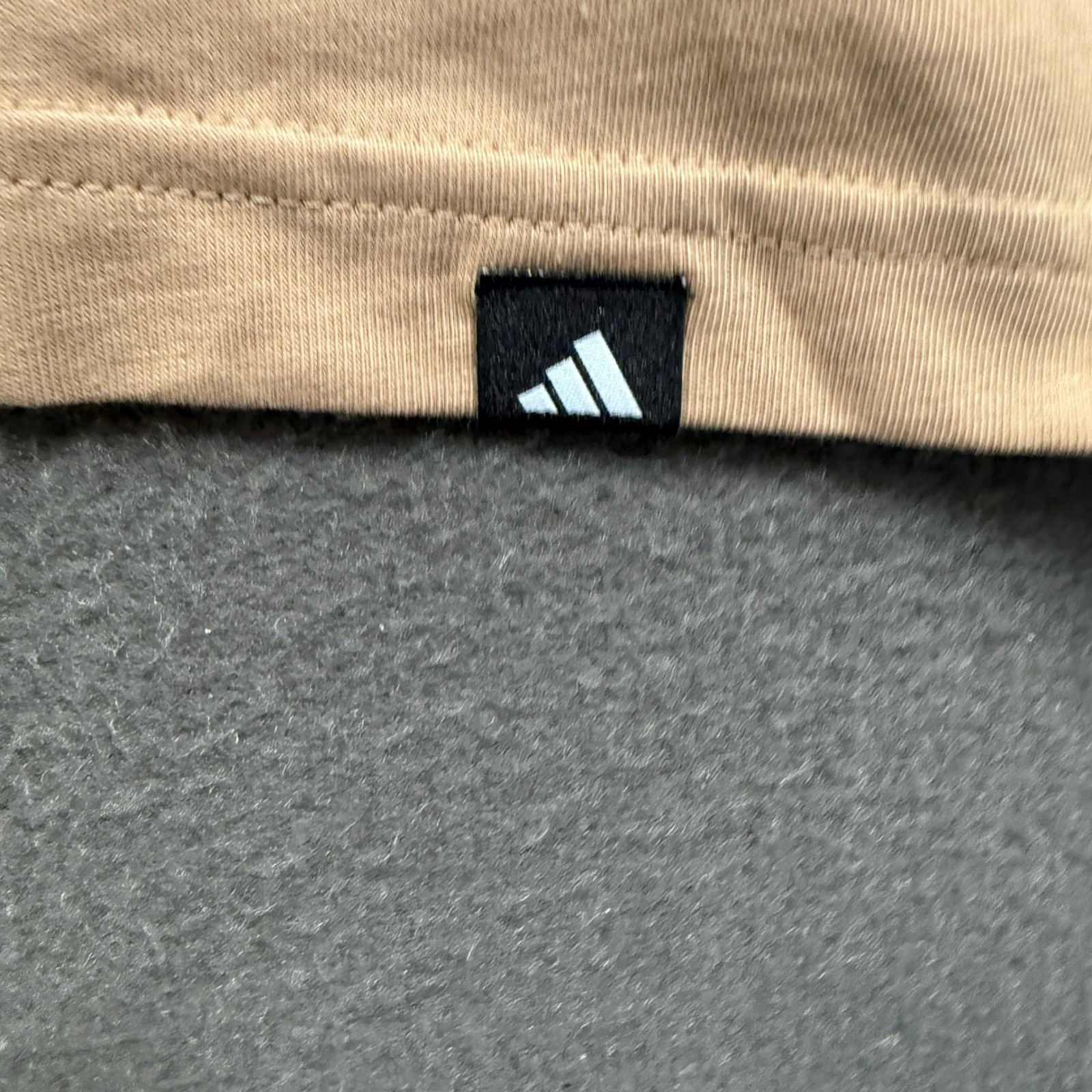 Adidas M Camo Logo T Men L Warm Sandstone Graphic Tee JM6382 gallery