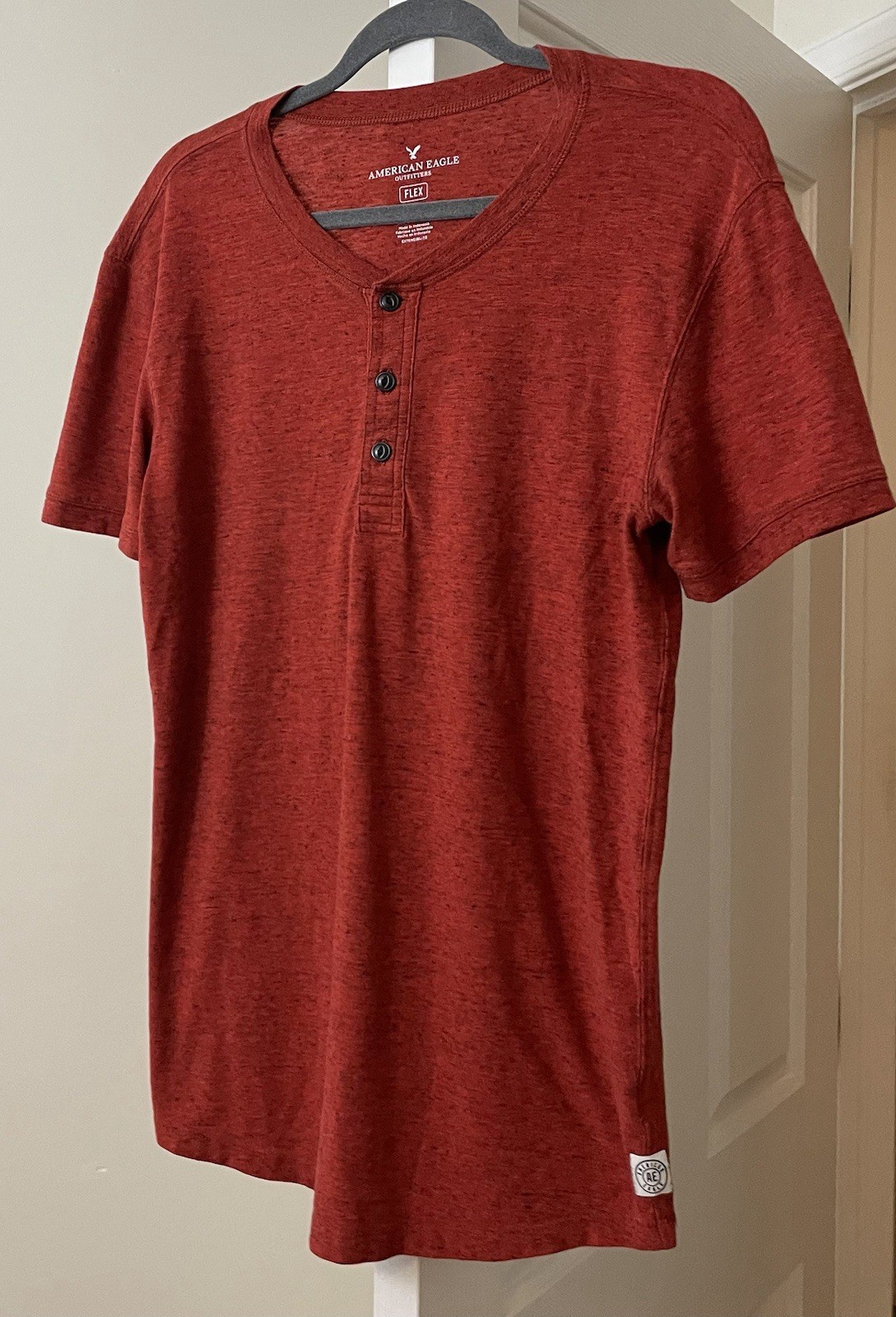 American Eagle Outfitters Top Orange Henley Flex Knit Pullover Men's Small gallery